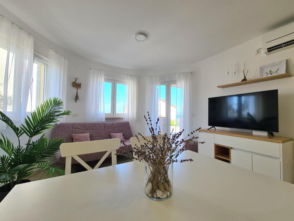 Orkula Apartments ปาชมาน ภายนอก รูปภาพ